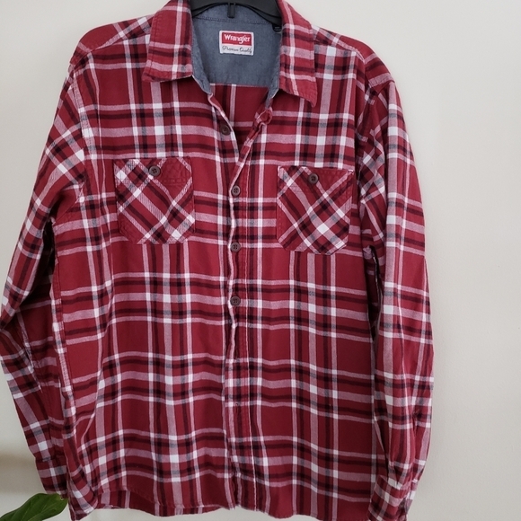 Wrangler red plaid flannel. Sz XL - Picture 2 of 9